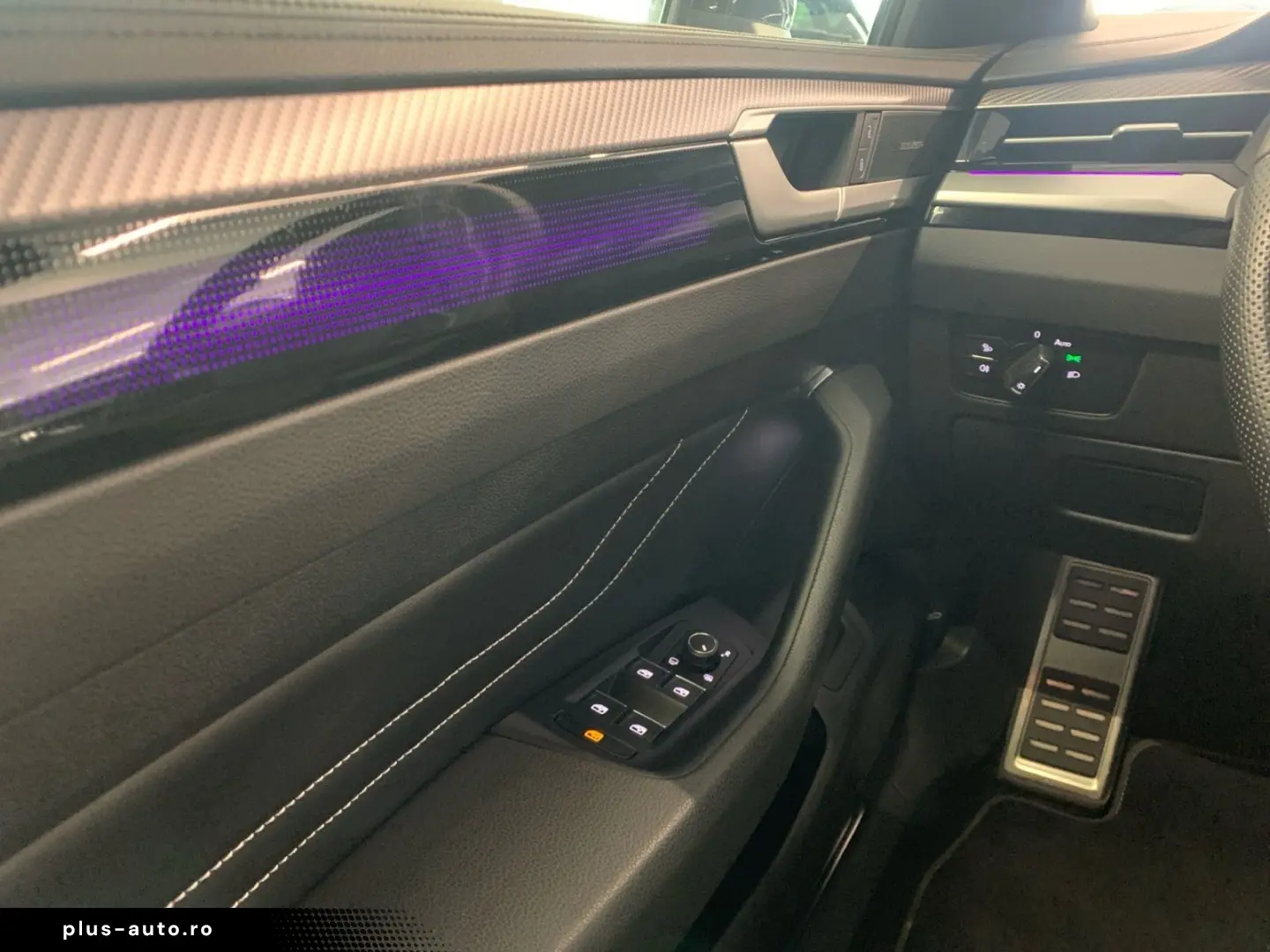 VW Arteon Shooting Brake R-Line 2 0 TDI 4MOTION DSG
