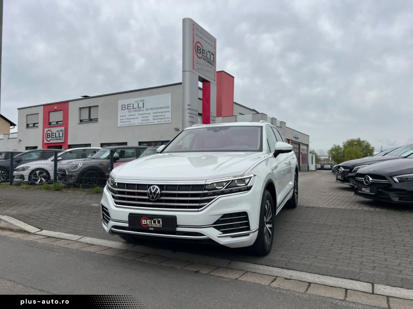 VW Touareg Elegance 4Motion 360  FINANZIERUNG