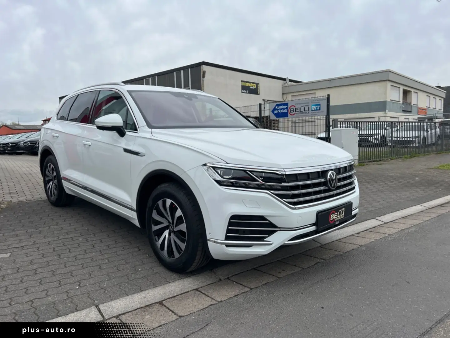 VW Touareg Elegance 4Motion 360  FINANZIERUNG