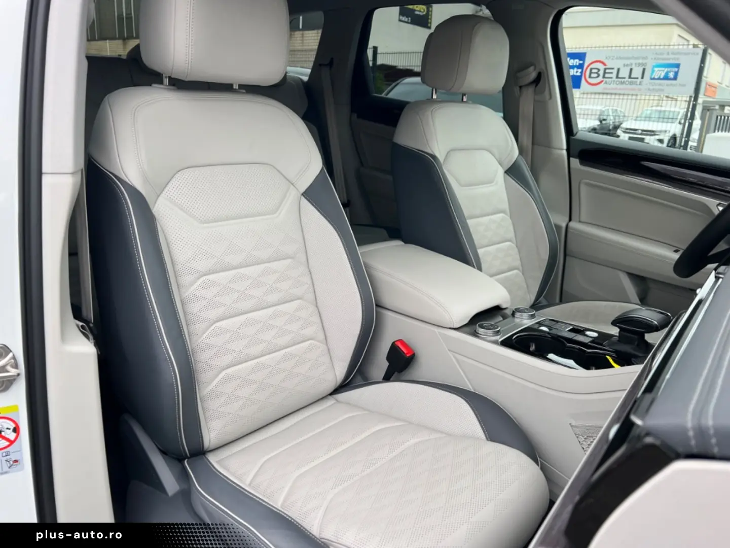VW Touareg Elegance 4Motion 360  FINANZIERUNG