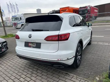 VW Touareg Elegance 4Motion 360  FINANZIERUNG