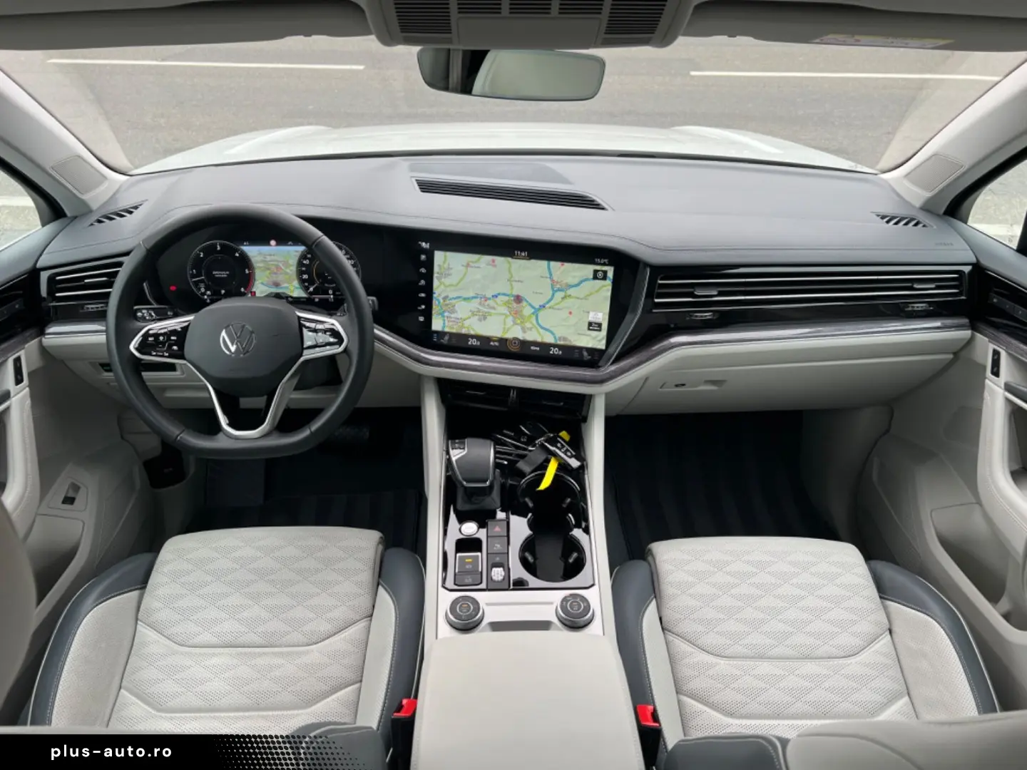 VW Touareg Elegance 4Motion 360  FINANZIERUNG