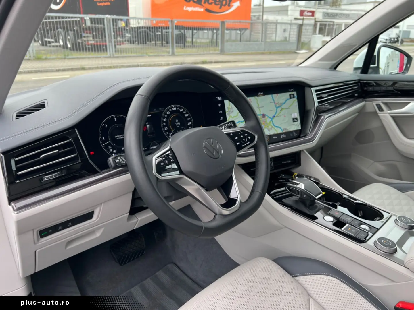VW Touareg Elegance 4Motion 360  FINANZIERUNG