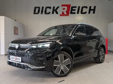 VW Tiguan 2.0TDI R-Line 4M Pano H K AHK Matrix 20