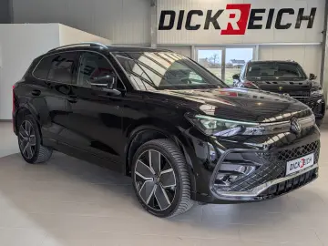 VW Tiguan 2.0TDI R-Line 4M Pano H K AHK Matrix 20