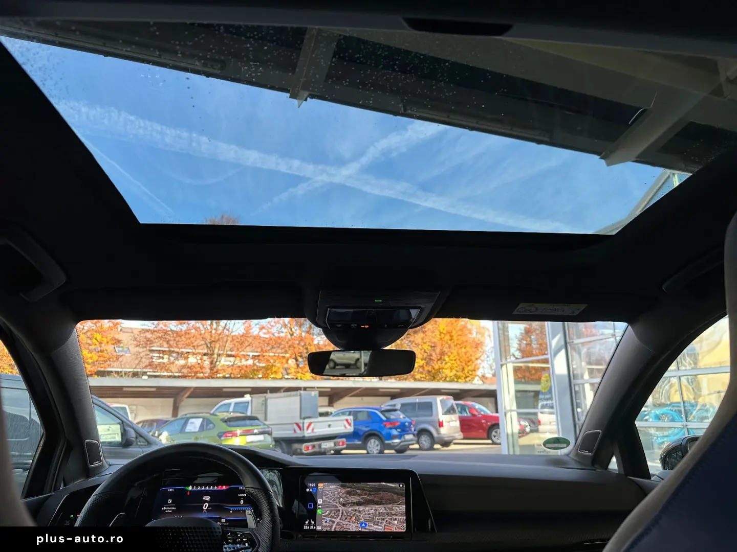 VW Golf VIII R 2.0 TSI DSG 4MOTION    R-Performance