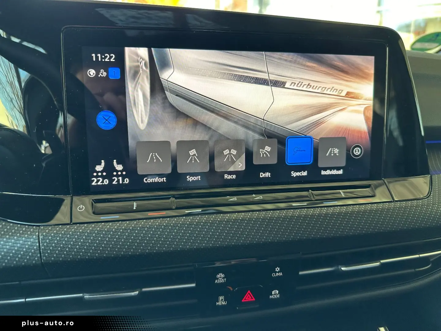 VW Golf VIII R 2.0 TSI DSG 4MOTION    R-Performance