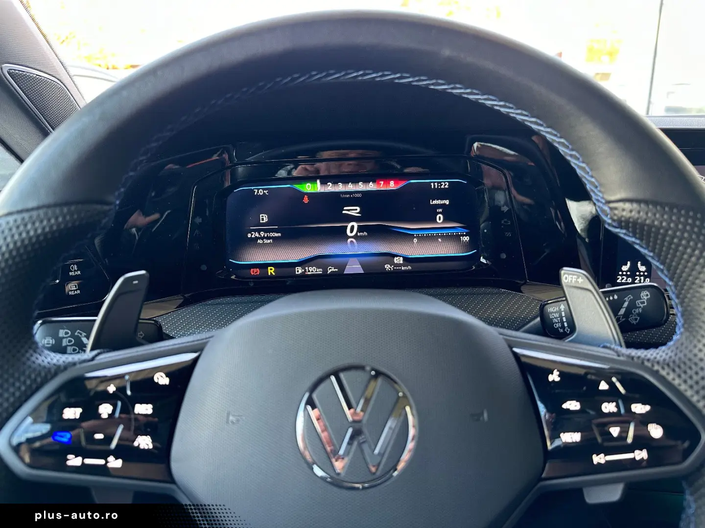 VW Golf VIII R 2.0 TSI DSG 4MOTION    R-Performance