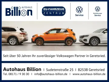 VW Golf VIII R 2.0 TSI DSG 4MOTION    R-Performance