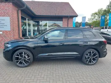 VW Touareg 3.0 TDI 4M R-Line AHK Standhzg Pano 360