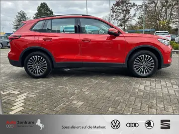 VW Tiguan 2.0TDI Head-Up KAMERA AHK  9700Km !!!