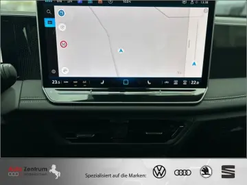 VW Tiguan 2.0TDI Head-Up KAMERA AHK  9700Km !!!
