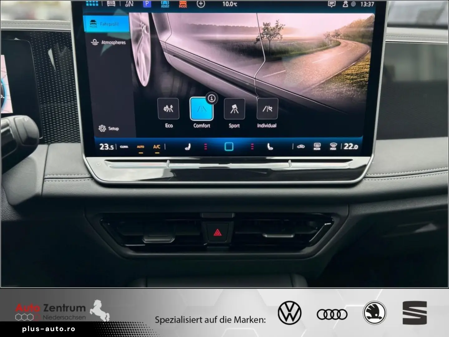 VW Tiguan 2.0TDI Head-Up KAMERA AHK  9700Km !!!