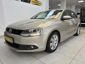 VOLKSWAGEN JETTA Comfort  2014