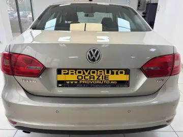 VOLKSWAGEN JETTA Comfort  2014