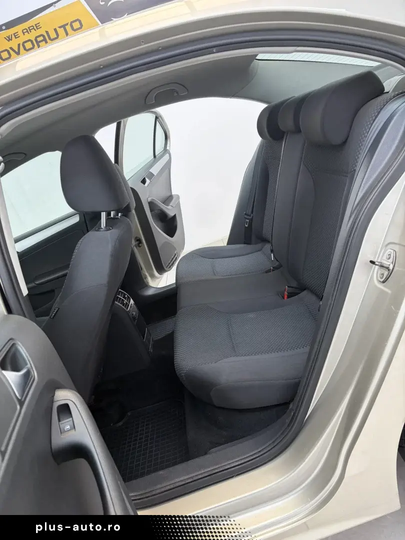 VOLKSWAGEN JETTA Comfort  2014