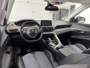 PEUGEOT 3008 Allure  2017