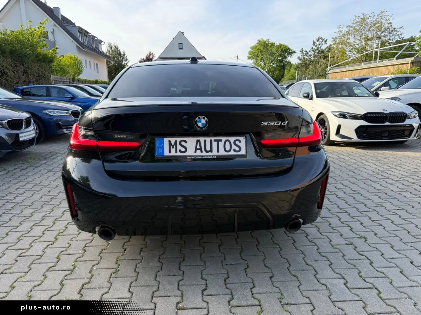 BMW 330 d M Sport Kardon Head Up Kamera Adp-LED ACC