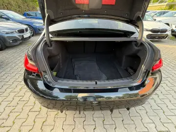 BMW 330 d M Sport Kardon Head Up Kamera Adp-LED ACC