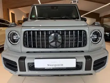 MERCEDES-BENZ G 63 AMG   Manufaktur Carbon Fond Entertaiment