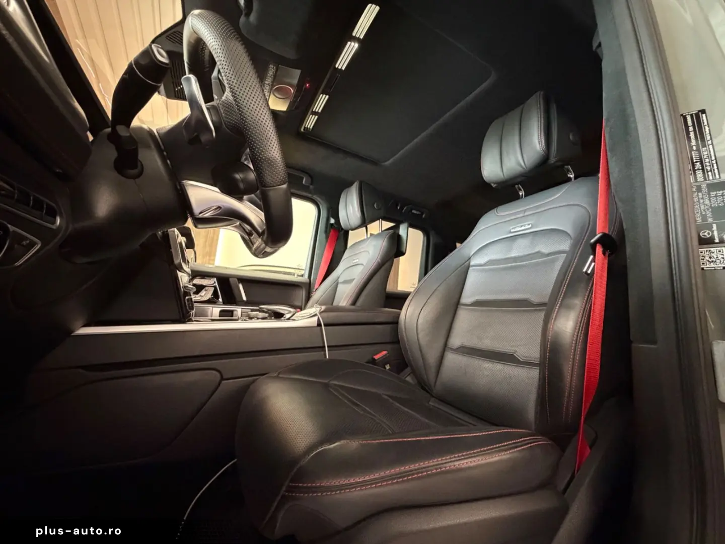 MERCEDES-BENZ G 63 AMG   Manufaktur Carbon Fond Entertaiment