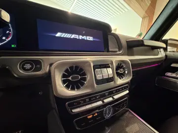 MERCEDES-BENZ G 63 AMG   Manufaktur Carbon Fond Entertaiment