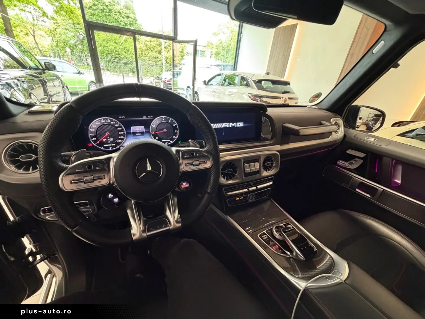 MERCEDES-BENZ G 63 AMG   Manufaktur Carbon Fond Entertaiment