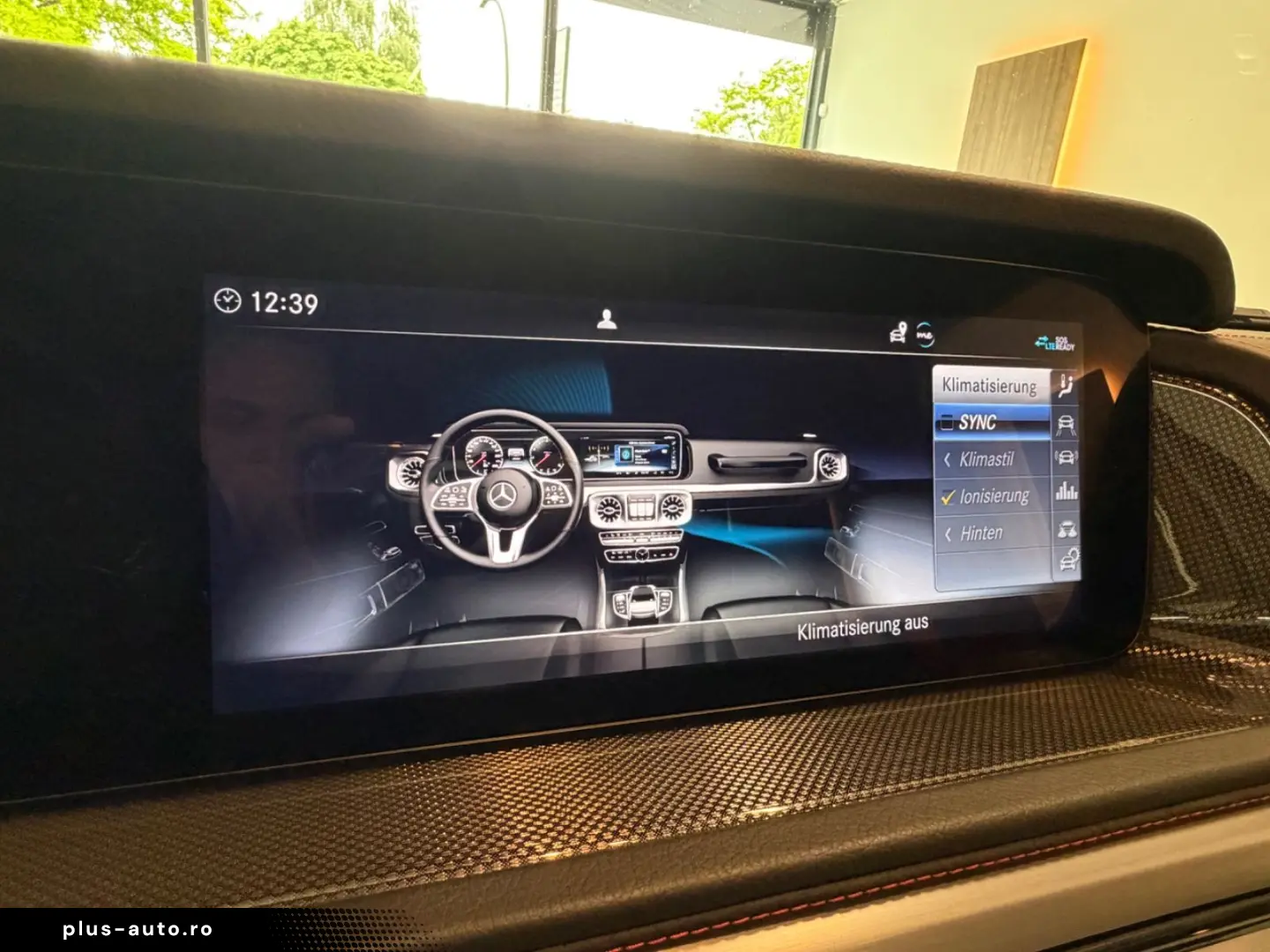 MERCEDES-BENZ G 63 AMG   Manufaktur Carbon Fond Entertaiment