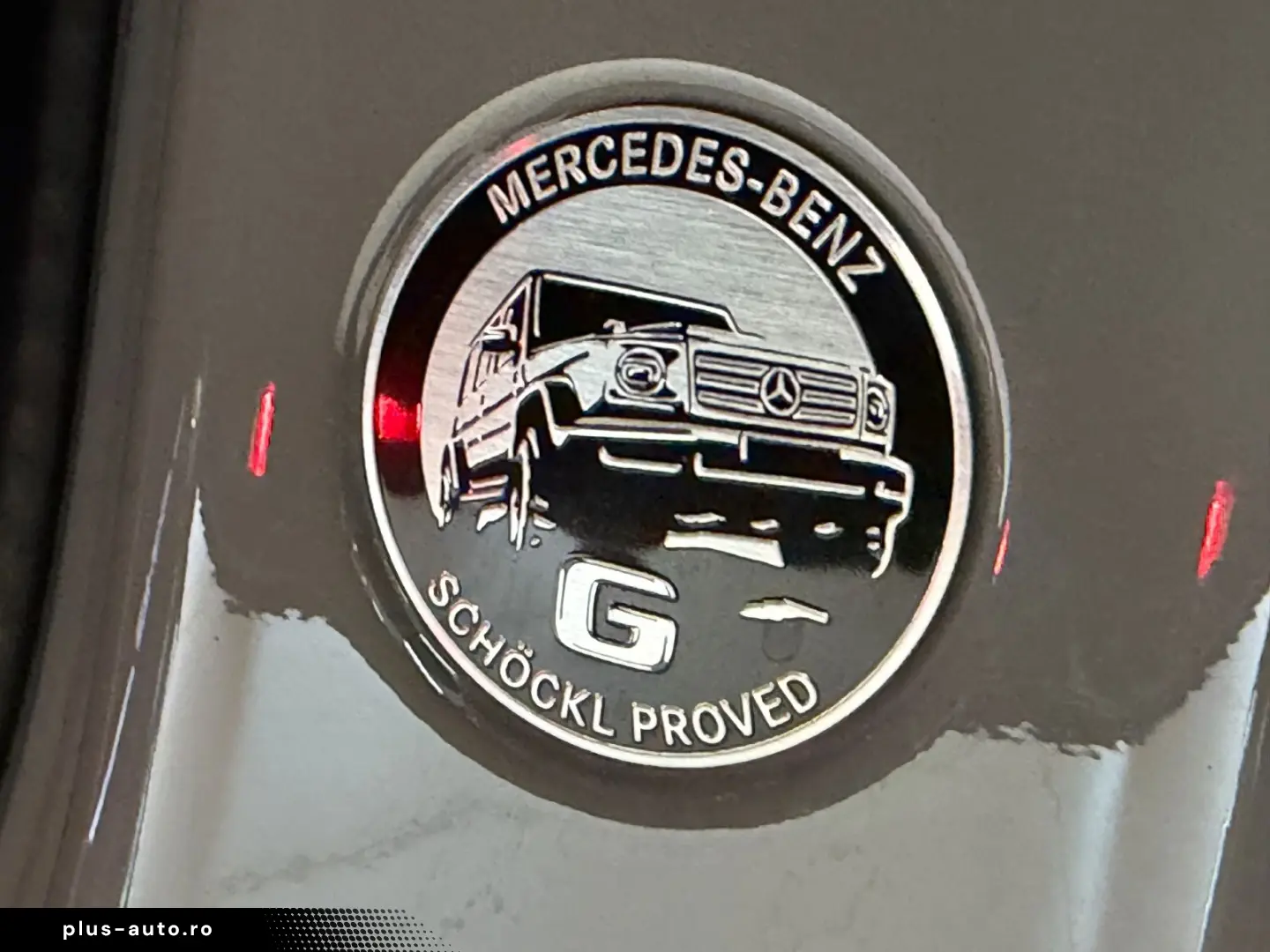 MERCEDES-BENZ G 63 AMG   Manufaktur Carbon Fond Entertaiment