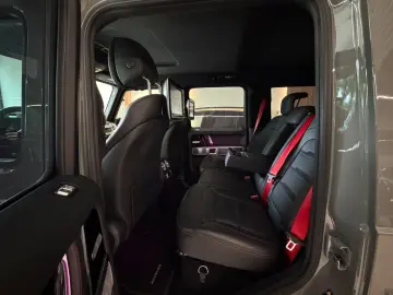 MERCEDES-BENZ G 63 AMG   Manufaktur Carbon Fond Entertaiment