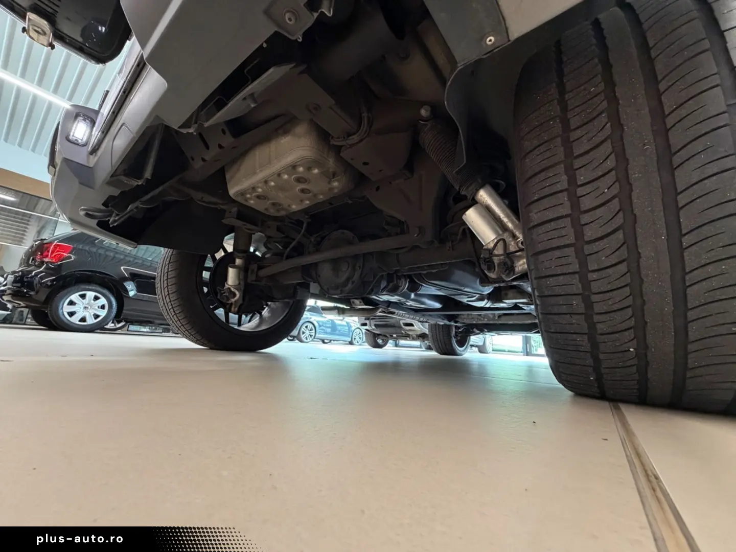 MERCEDES-BENZ G 63 AMG   Manufaktur Carbon Fond Entertaiment