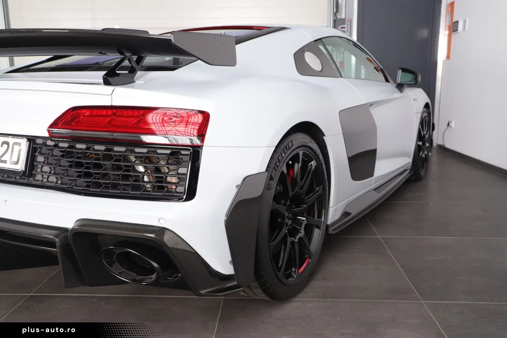 AUDI R8 GT Coupé 1of333 TOP NEU