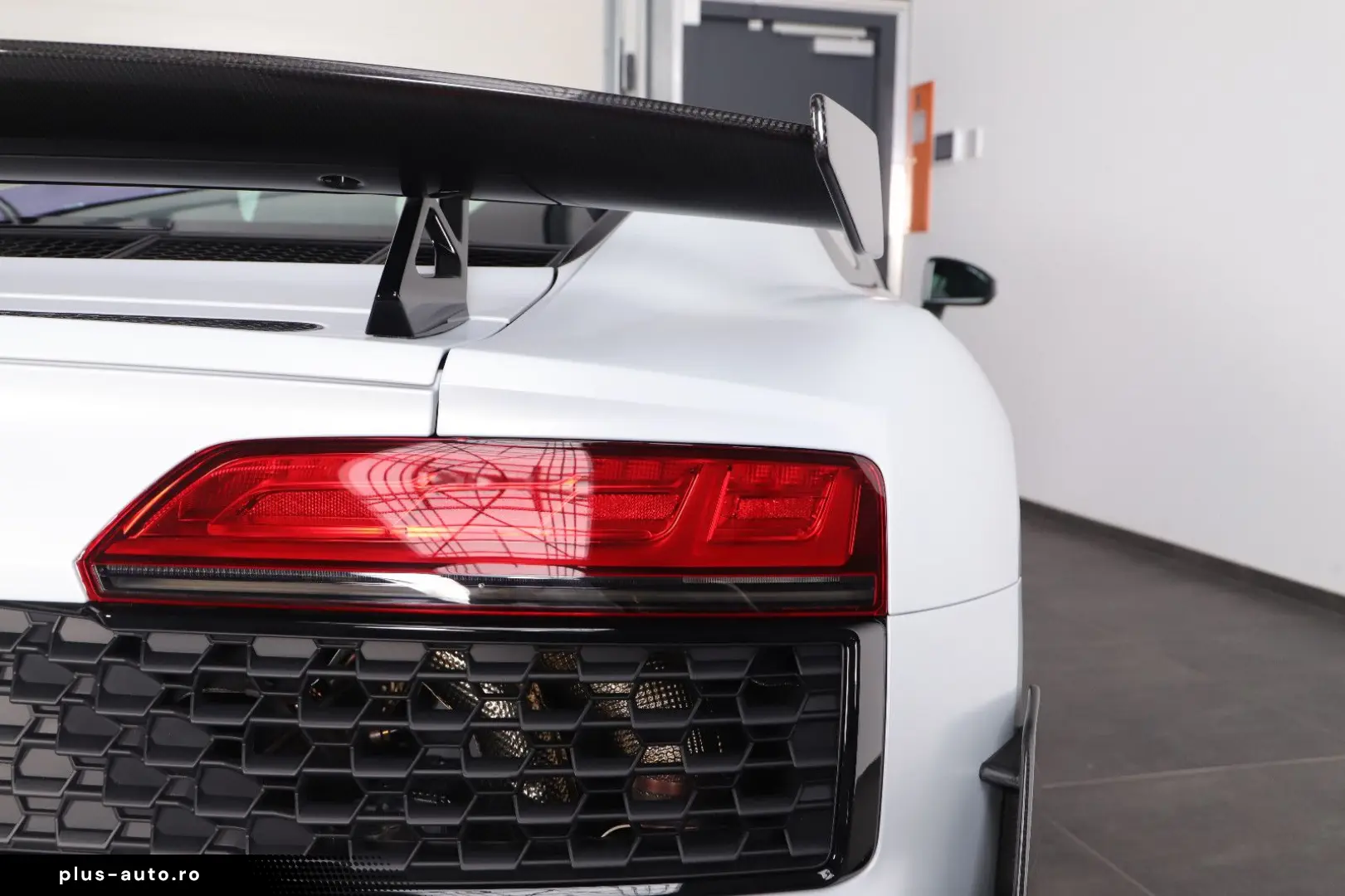 AUDI R8 GT Coupé 1of333 TOP NEU