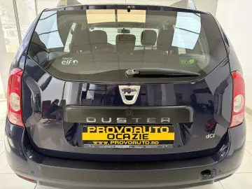 DACIA DUSTER Laureate Ac  2011