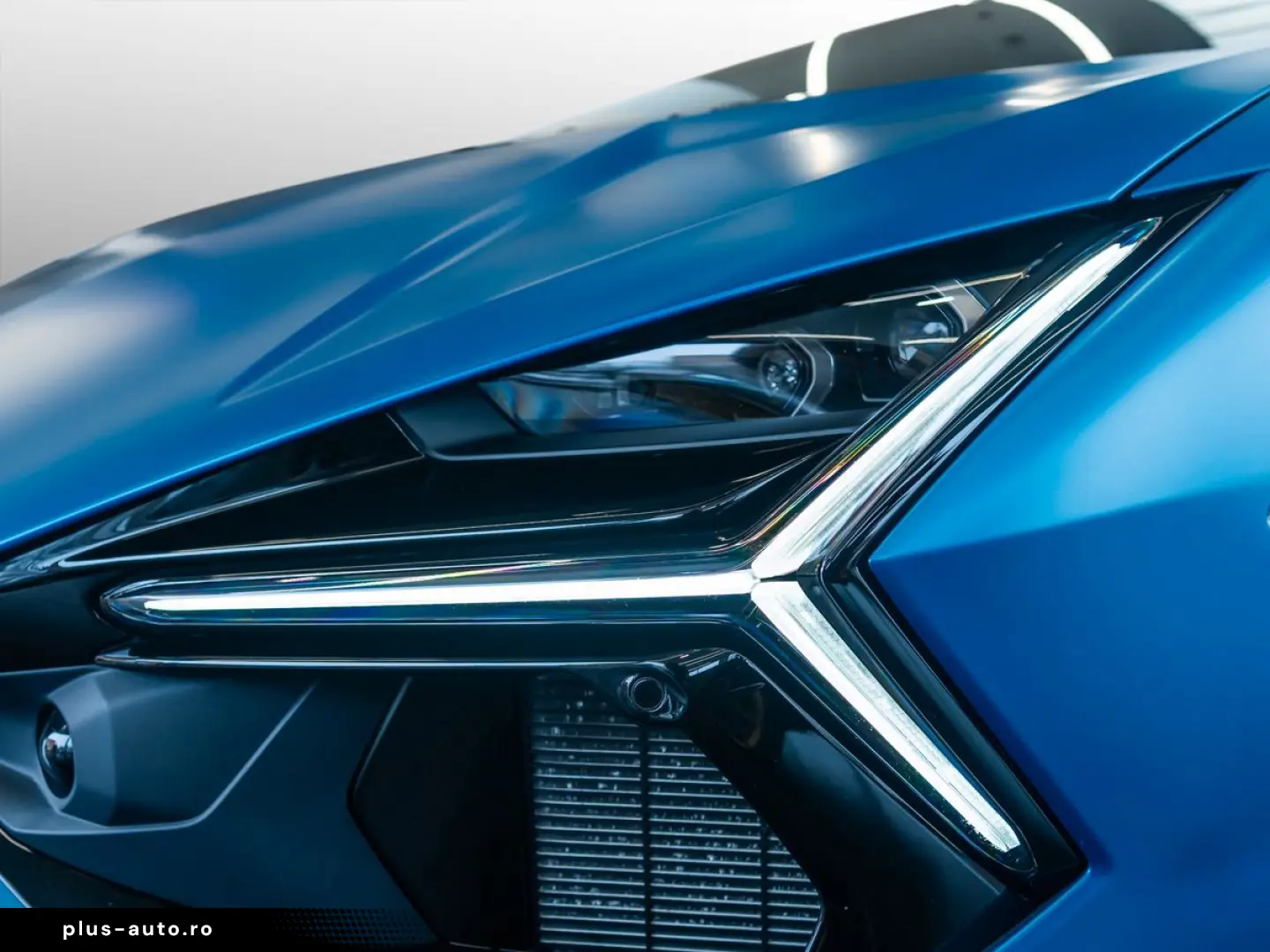 LAMBORGHINI Revuelto Blu Mehit Matt   Lamborghini Nürnberg