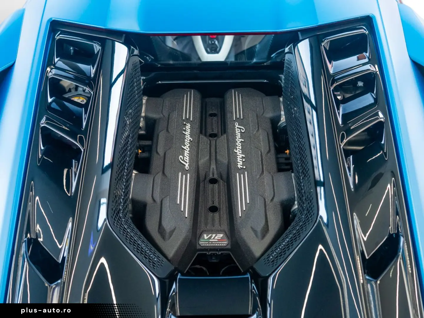 LAMBORGHINI Revuelto Blu Mehit Matt   Lamborghini Nürnberg