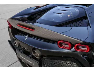FERRARI SF90 Stradale  1Hd Assetto-Fiorano Carbon Racing