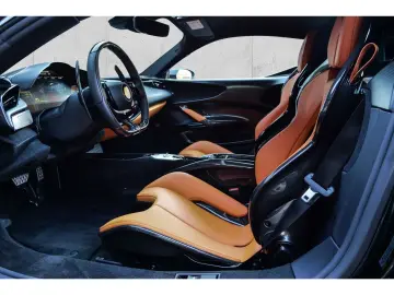 FERRARI SF90 Stradale  1Hd Assetto-Fiorano Carbon Racing