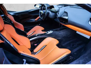 FERRARI SF90 Stradale  1Hd Assetto-Fiorano Carbon Racing