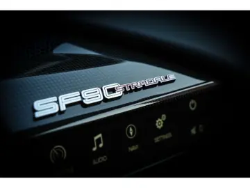 FERRARI SF90 Stradale  1Hd Assetto-Fiorano Carbon Racing