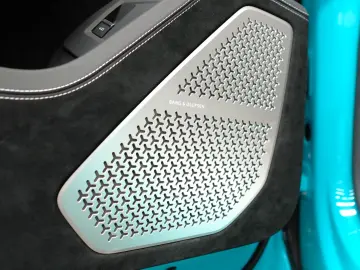 LAMBORGHINI Urus Performante CARBON B&O PANO AKRAPOVIC ADAS