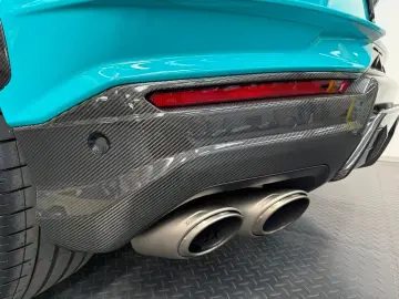 LAMBORGHINI Urus Performante CARBON B&O PANO AKRAPOVIC ADAS