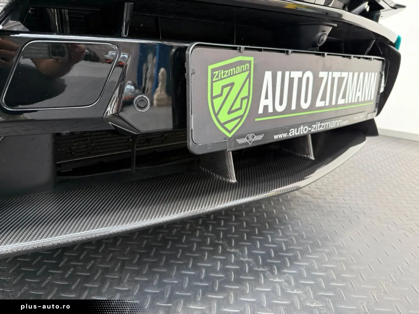 LAMBORGHINI Urus Performante CARBON B&O PANO AKRAPOVIC ADAS