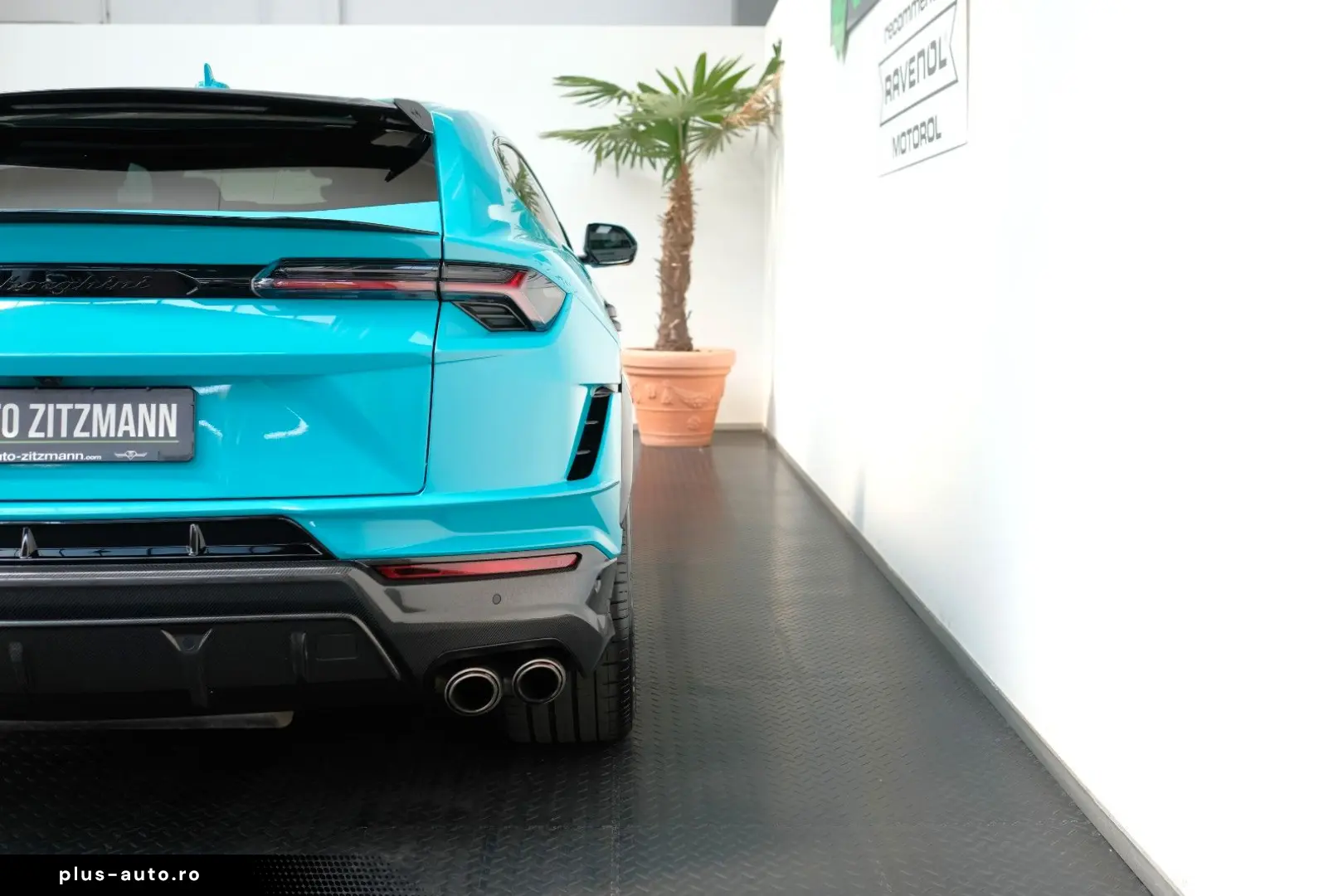 LAMBORGHINI Urus Performante CARBON B&O PANO AKRAPOVIC ADAS