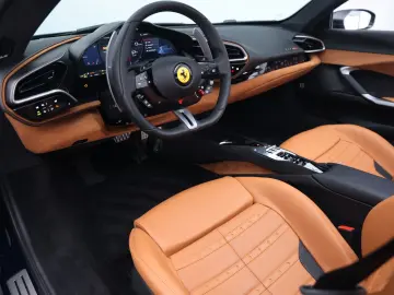 FERRARI 296 GTS      Ferrari Frankfurt