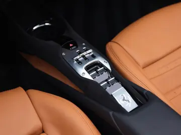 FERRARI 296 GTS      Ferrari Frankfurt