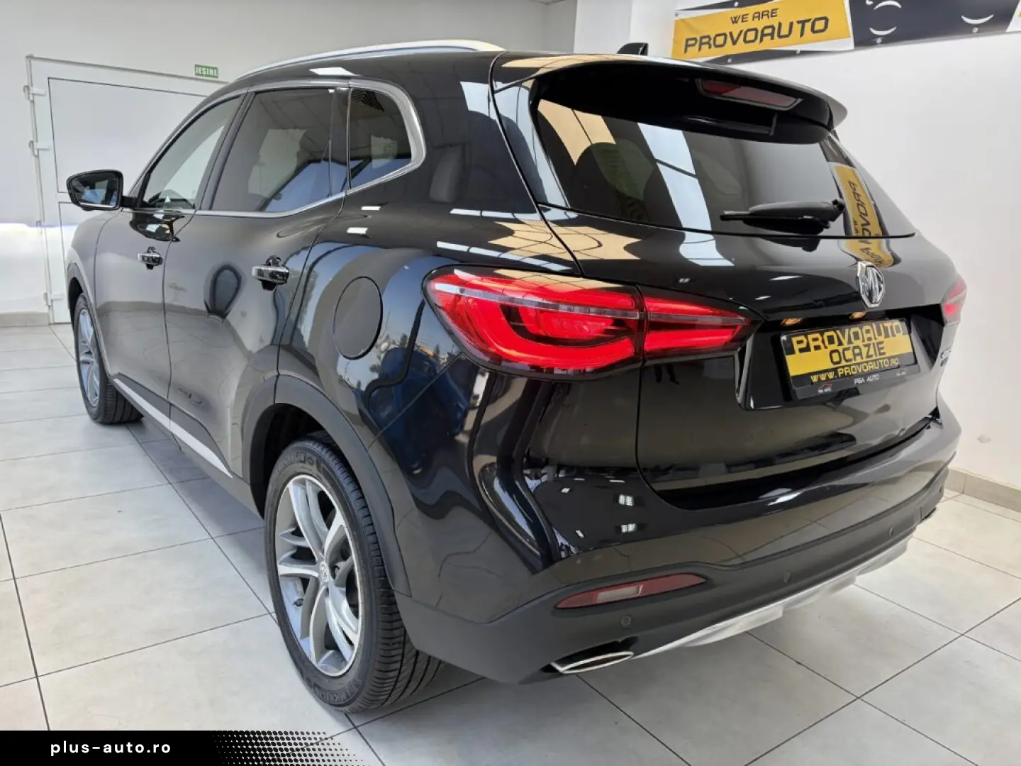 MG EHS SUV 2023 Plugin Hybrid