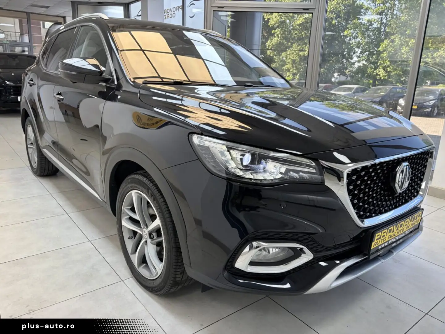 MG EHS SUV 2023 Plugin Hybrid