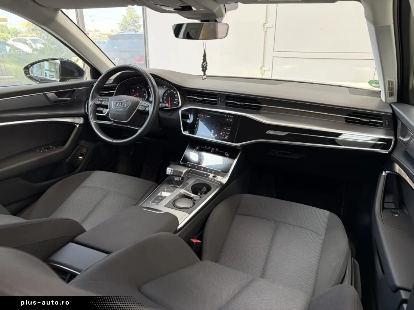 AUDI A6 SEDAN 2019-02 Business
