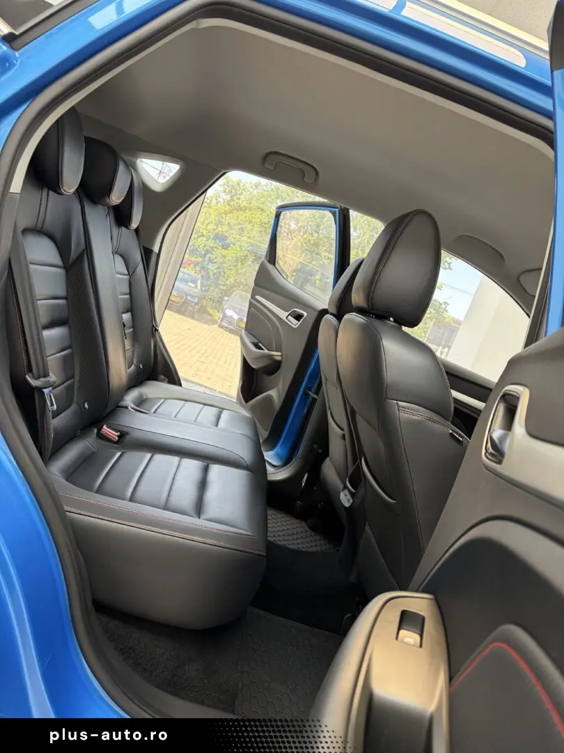 MG ZS CROSS 2024-04 Luxury